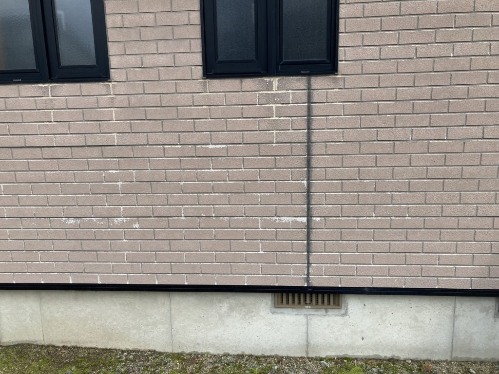 南陽市外壁塗装前（施工事例）マツダ塗装