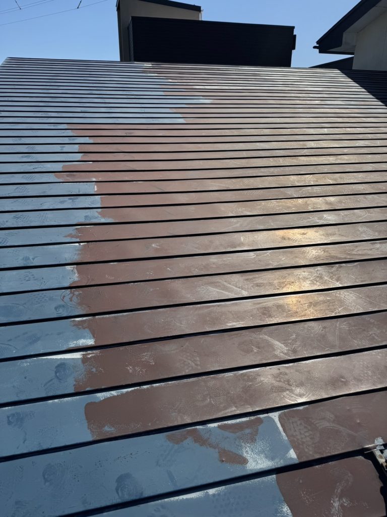 南陽市屋根塗装工事前（施工事例）マツダ塗装